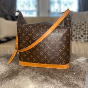 Authentic Vintage Louis Vuitton Shoulder Bag